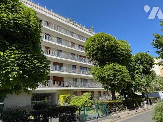 Appartement 4 pièces 86 m² · à Courbevoie · 86 m² · 620 156 €