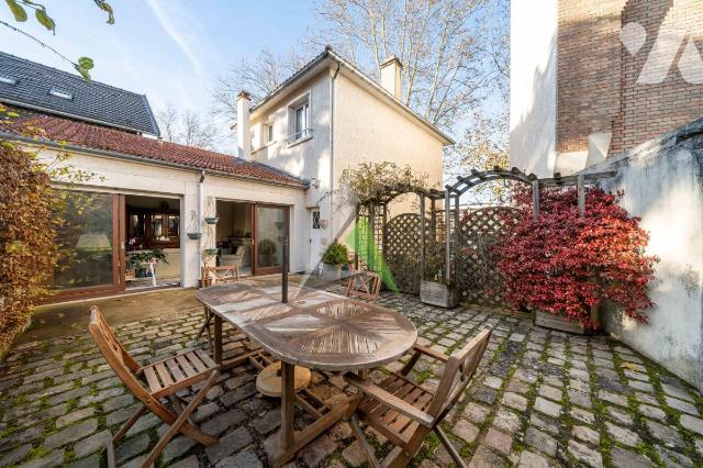 Maison 5 pièces 120 m² · à Clamart · 120 m² · 720 000 €