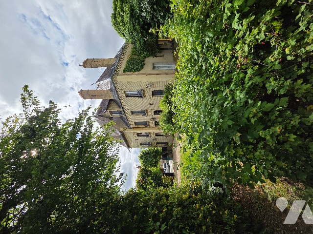 Maison 11 pièces 436 m² · à Verneuil d'Avre Et d'Iton · 436 m² · 360 000 €
