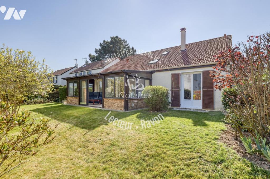 Maison 166m² — Châteaufort