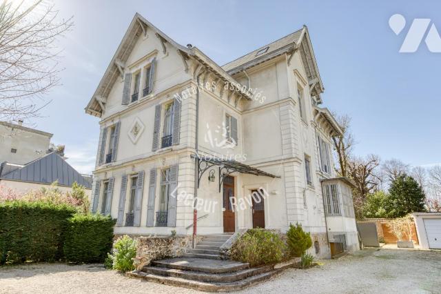 Appartement 5 pièces 160 m² · à Versailles · 160 m² · 1 250 000 €