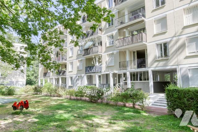 Appartement 3 pièces 55 m² · à La Celle-Saint-Cloud · 55,5 m² · 190 000 €