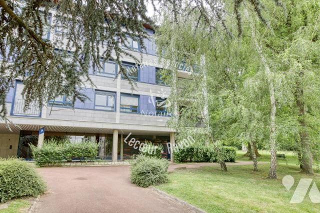 Appartement 3 pièces 59 m² · à Louveciennes · 58,6 m² · 210 000 €