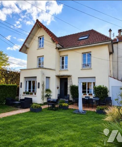 Maison 6 pièces 159 m² · à Gournay-sur-Marne · 159 m² · 400 000 €