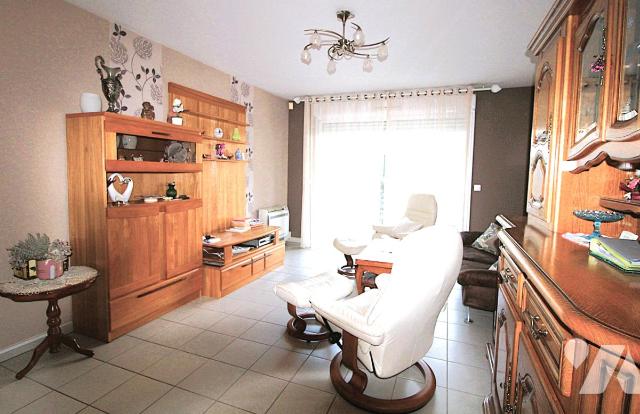 Vente - Appartement - ROSNY SOUS BOIS - 77,38 m² - 3 pièces - 93021-58