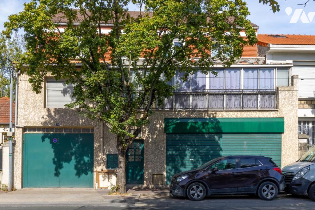 Immeuble 5 pièces 452 m² · à Courneuve · 452 m² · 1 347 449 €