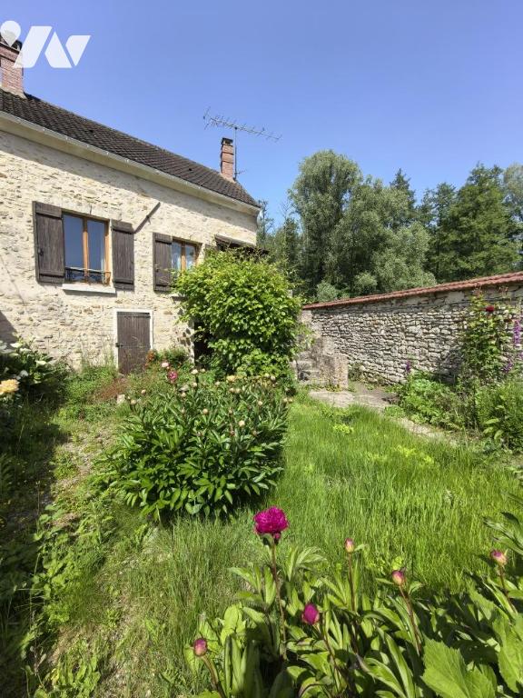 Maison 67m² — Genainville