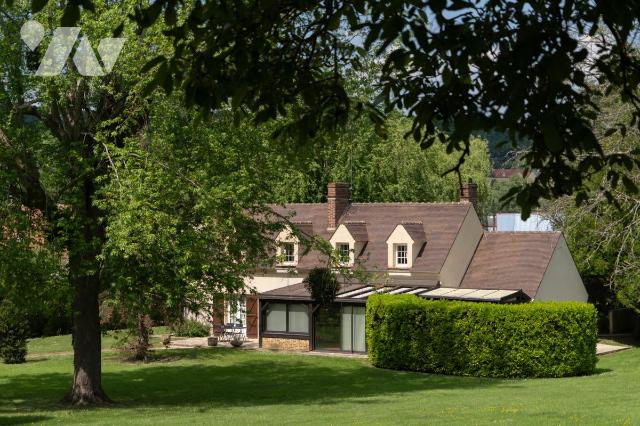 Maison 6 pièces 128 m² · à Magny-en-Vexin · 128 m² · 500 000 €