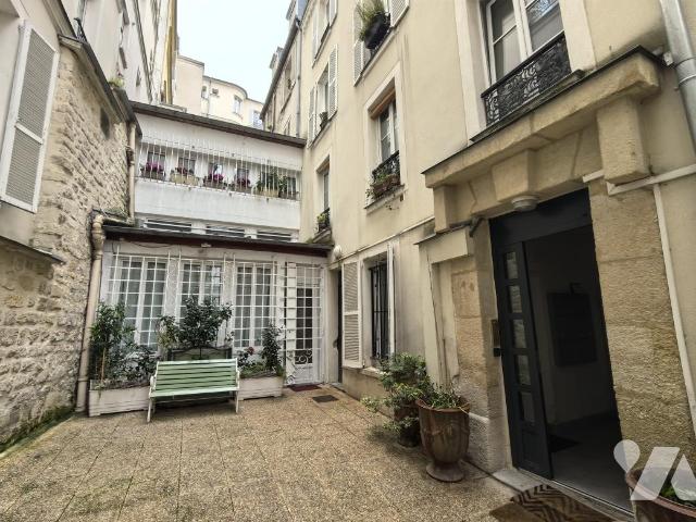 Appartement 1 pièce 11 m² · à Paris 18e Arrondissement · 11 m² · 120 000 €
