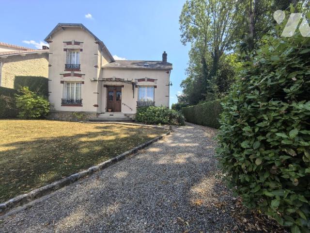 Maison 6 pièces 128 m² · à Magny-en-Vexin · 128 m² · 370 000 €