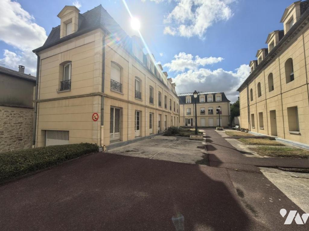 Appartement 1 pièce 31 m² · à Magny-en-Vexin · 31 m² · 110 000 €