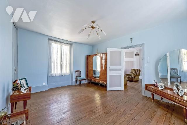 Maison 7 pièces 138 m² · au Plessis-Bouchard · 138 m² · 690 000 €