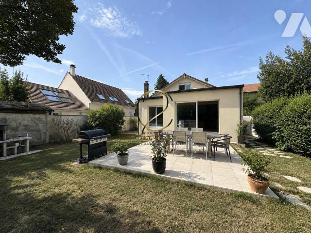 Maison 6 pièces 120 m² · à Saint-Leu-la-Forêt · 120 m² · 440 000 €
