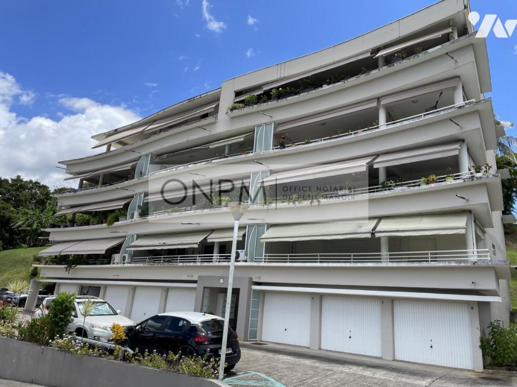 Appartement 76m² — Fort-de-France