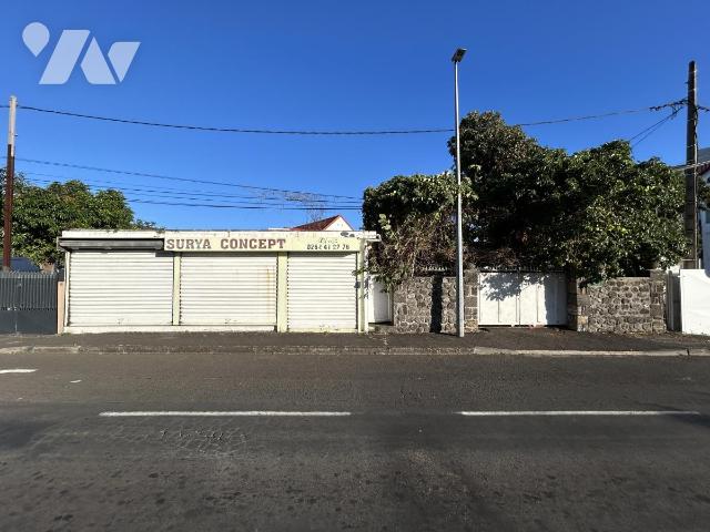 Maison 6 pièces 133 m² · à Saint-Denis · 133 m² · 300 000 €