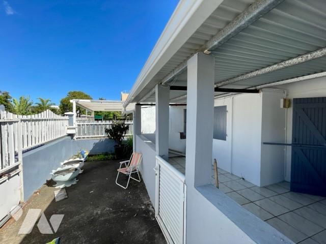 Maison 5 pièces 103 m² · à Sainte-Marie · 103 m² · 150 000 €