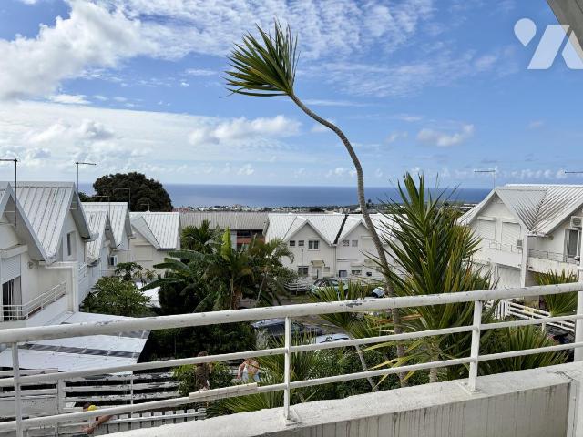 Maison 4 pièces 87 m² · à Saint-Denis · 87 m² · 233 600 €