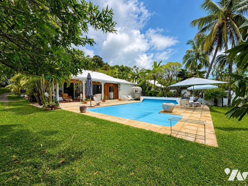 Maison 5 pièces 135 m² · à Saint-Paul · 135 m² · 1 300 000 €