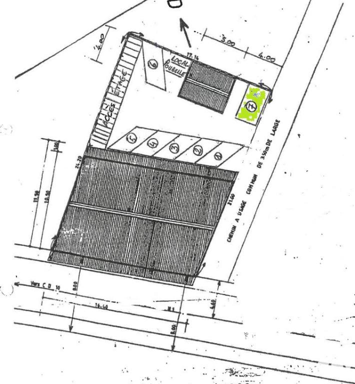 Parking Saint-Paul · 14 000 €
