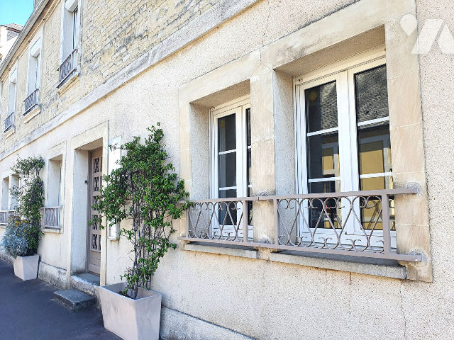 Maison 9 pièces 362 m² · à Thue Et Mue · 362 m² · 620 000 €