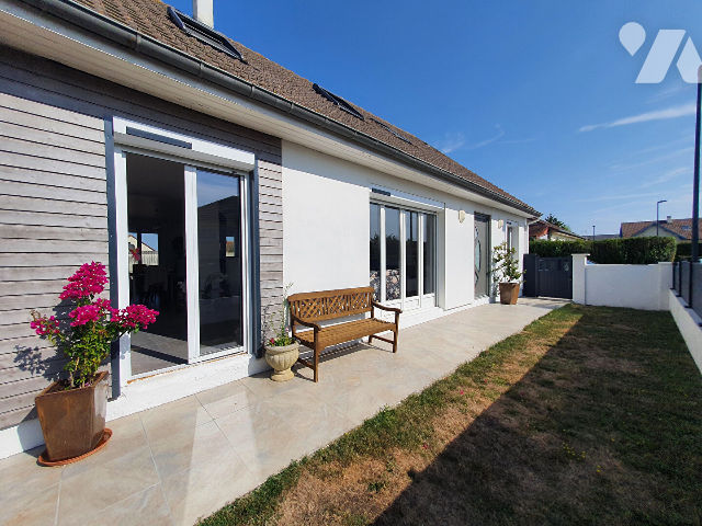 Maison 7 pièces 137 m² · à Saint-Sylvain · 137 m² · 305 000 €