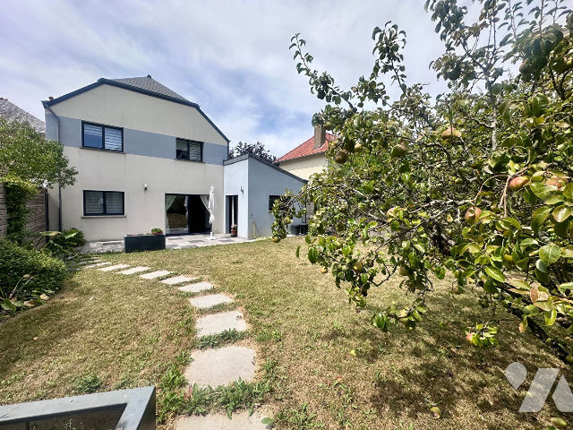 Maison 5 pièces 117 m² · à Rennes · 117 m² · 590 000 €