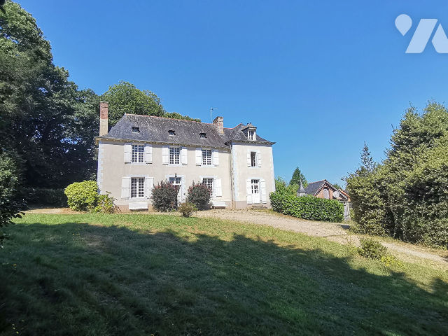 Maison 7 pièces 180 m² · à Iffendic · 180 m² · 420 000 €