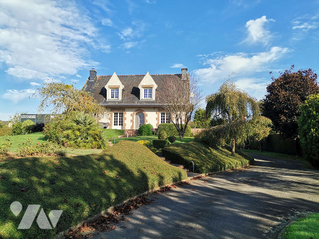 Maison 7 pièces 168 m² · à Talensac · 168 m² · 420 000 €