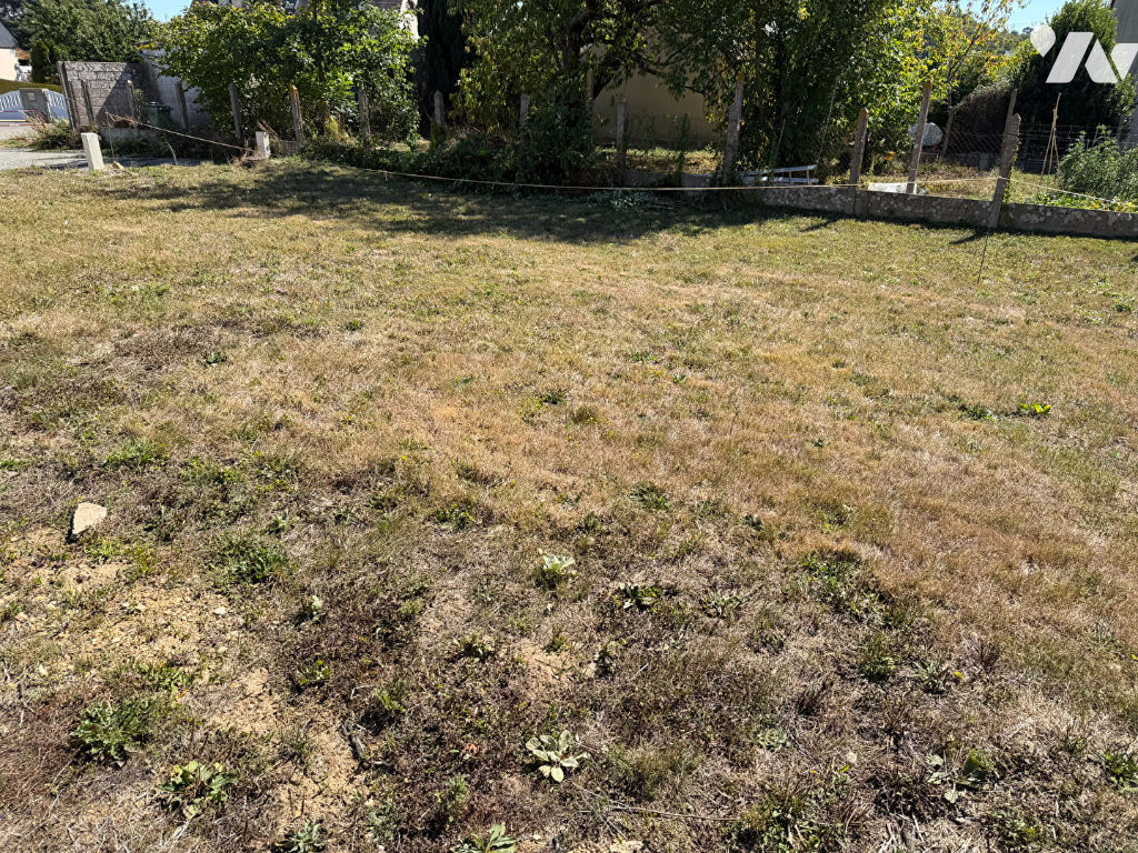 Terrain 386 m² · à Montfort-sur-Meu · 386 m² · 96 500 €
