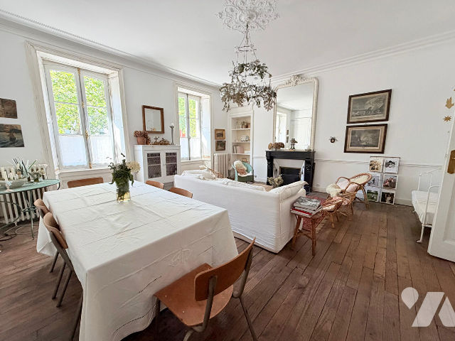 Appartement 5 pièces 151 m² · à Rennes · 151 m² · 650 000 €