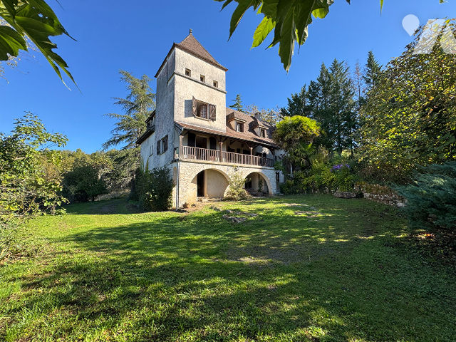 MAI 180m²