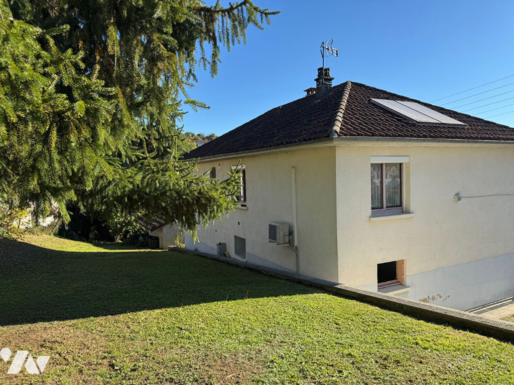 Maison 7 pièces 146 m² · à Figeac · 146 m² · 210 000 €