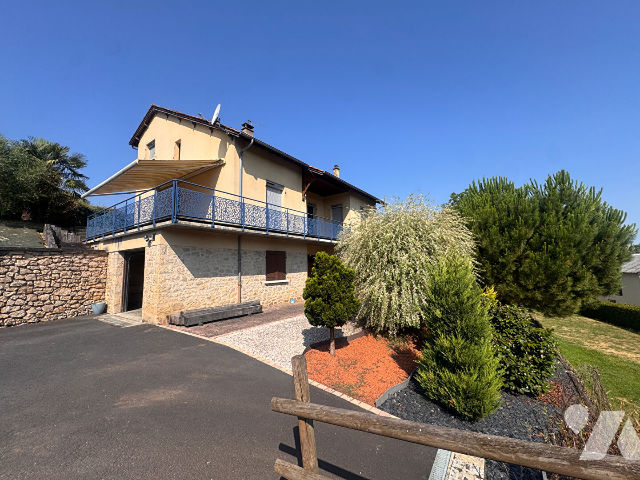 Maison 5 pièces 131 m² · à Saint-Constant-Fournoulès · 131 m² · 250 000 €