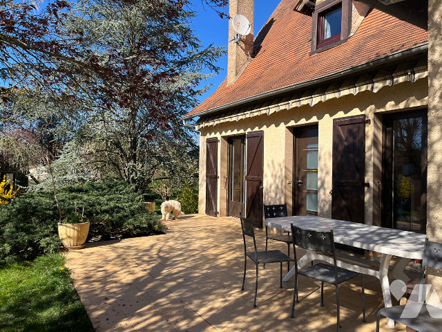 Maison 6 pièces 138 m² · à Assier · 138 m² · 264 000 €
