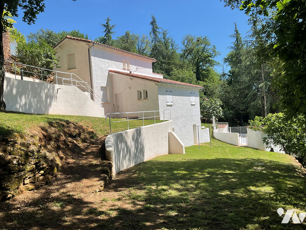 Maison 5 pièces 90 m² · à Camburat · 90 m² · 225 000 €