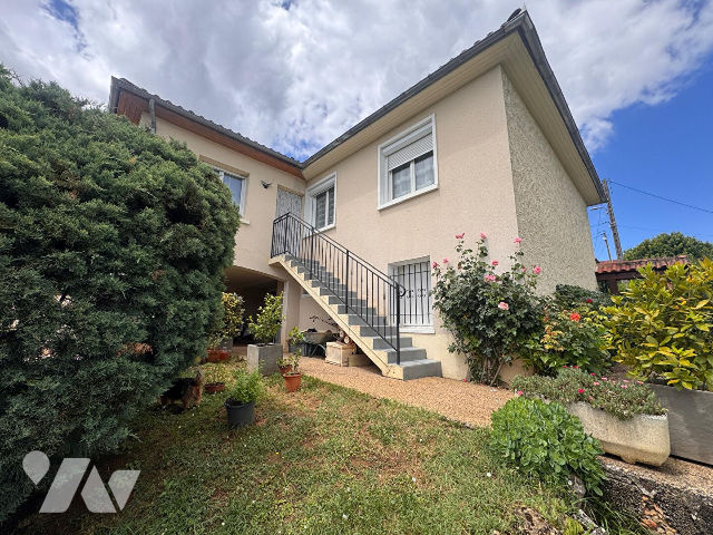 Maison 4 pièces 95 m² · à Figeac · 95 m² · 165 000 €