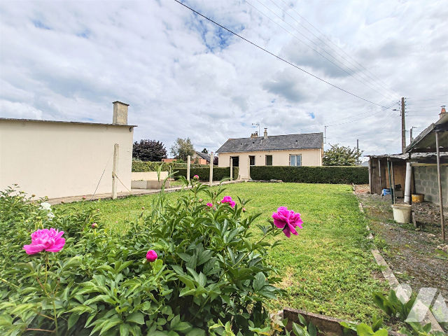 Maison 66m² — Louresse-Rochemenier