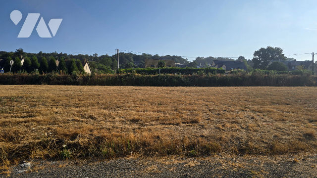 Terrain 531 m² · à Val-Saint-Père · 531 m² · 63 720 €