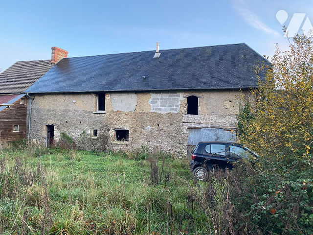 Maison 2 pièces 92 m² · à Canisy · 92 m² · 32 000 €
