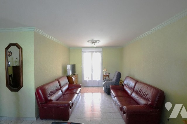 Maison 5 pièces 129 m² · à Laval · 129 m² · 190 000 €
