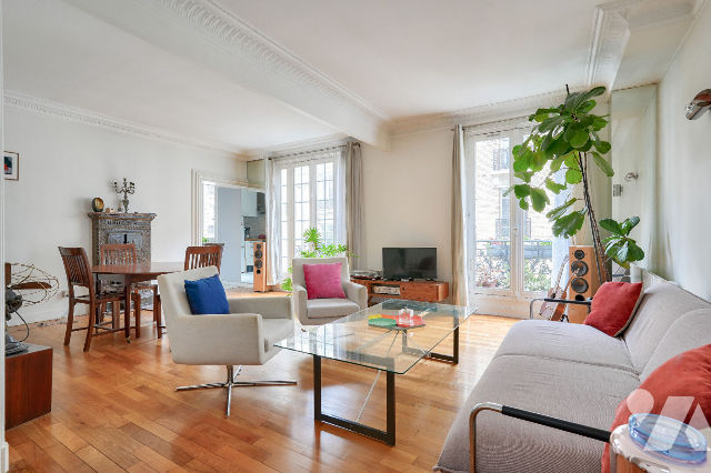 Appartement 3 pièce(s) 65 m²à vendre Paris-18e-arrondissement