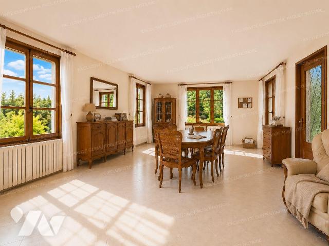 Maison 9 pièces 118 m² · à Saint-Gobain · 118 m² · 139 900 €