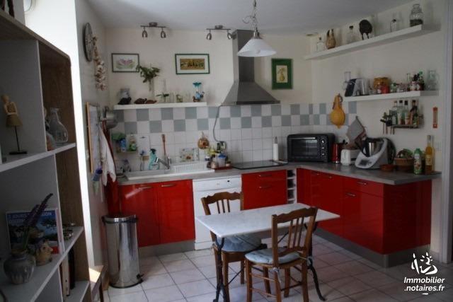 Location - Maison - Boffres - 75.00m² - 5 pièces - Ref : 10271/253