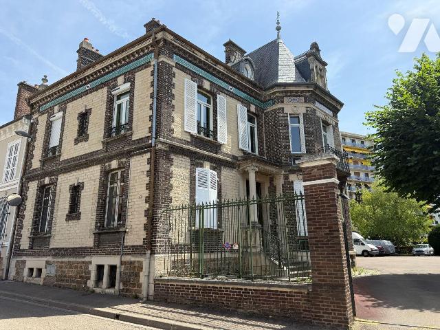 Maison 9 pièces 269 m² · à Troyes · 269 m² · 420 000 €