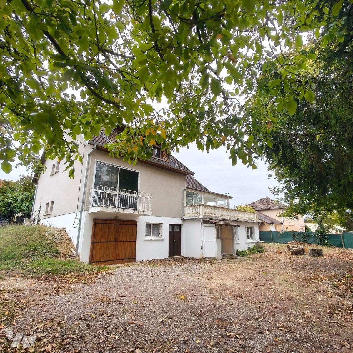 Maison 6 pièces 136 m² · aux Riceys · 136 m² · 185 000 €