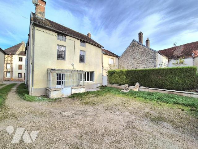 Vente - Maison / villa - ESSOYES - 157 m² - 6 pièces - 10043/10043-353