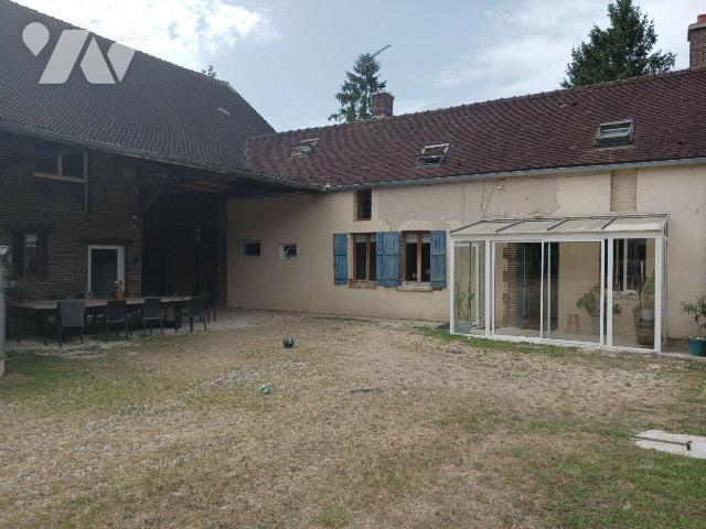 Maison 5 pièces 135 m² · à Vanlay · 135 m² · 225 000 €