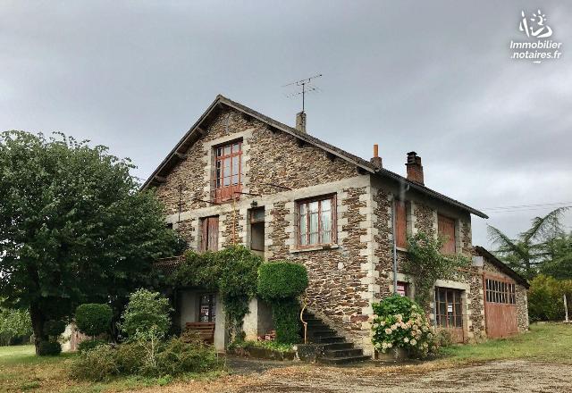 Vente - Maison - Salvetat-Peyralès - 105.0m² - 6 pièces - Ref : LJ967