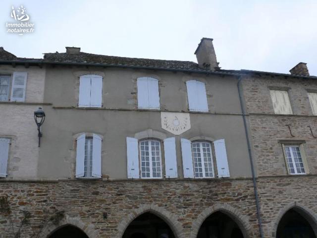 Vente - Maison - Sauveterre-de-Rouergue - 250.0m² - 8 pièces - Ref : LJ700