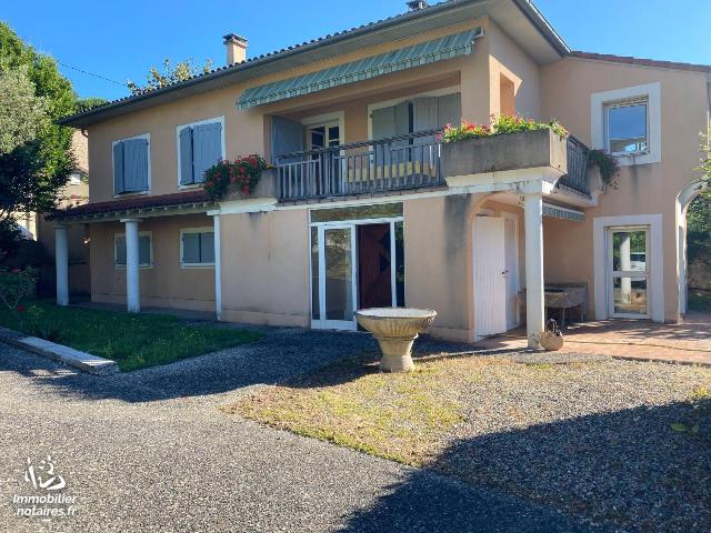Vente - Maison - Saint-Affrique - 240.0m² - 8 pièces - Ref : 10443/179